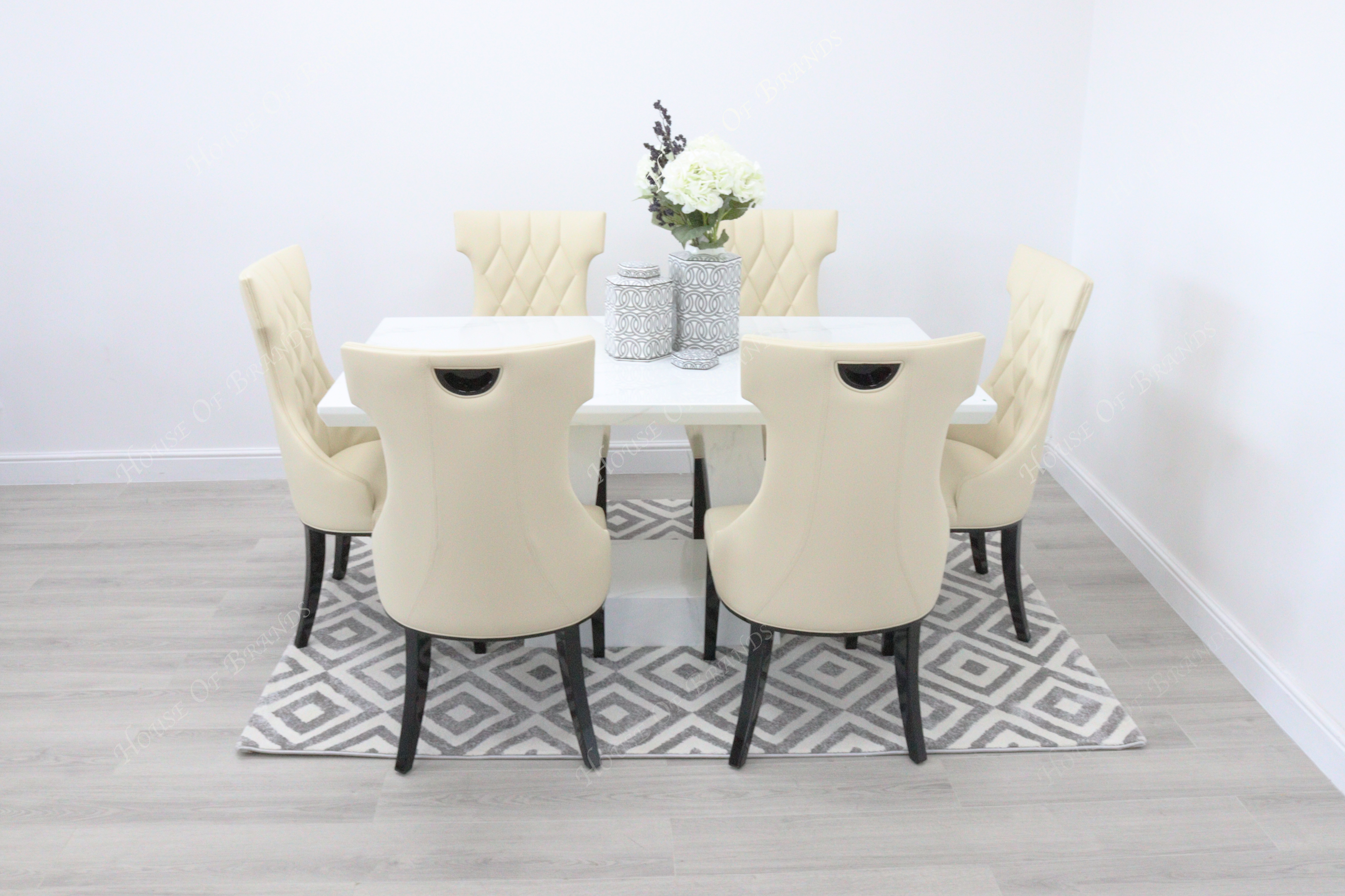 Cream marble dining table and chairs hot sale