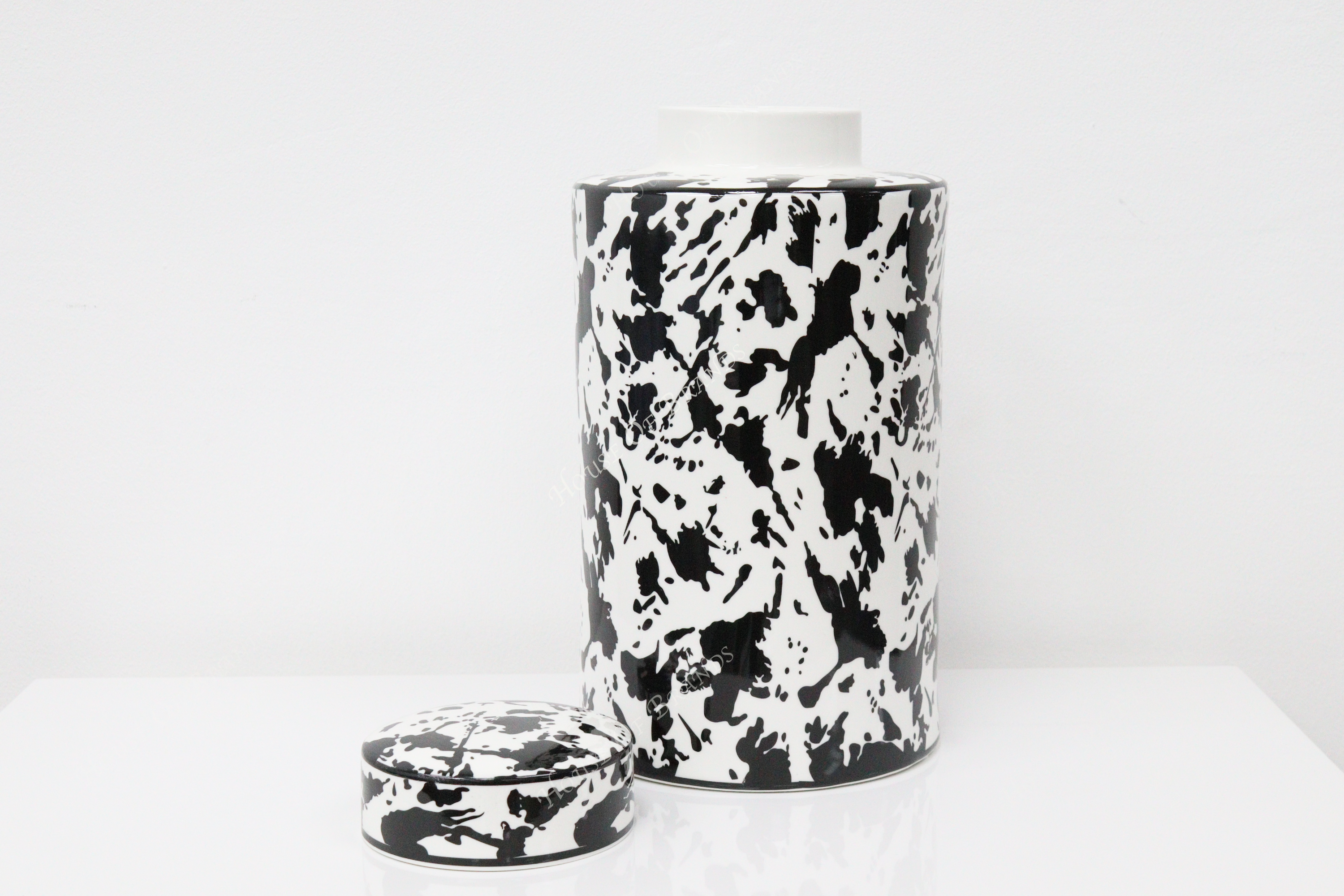 Black & White Abstract Ginger Jars