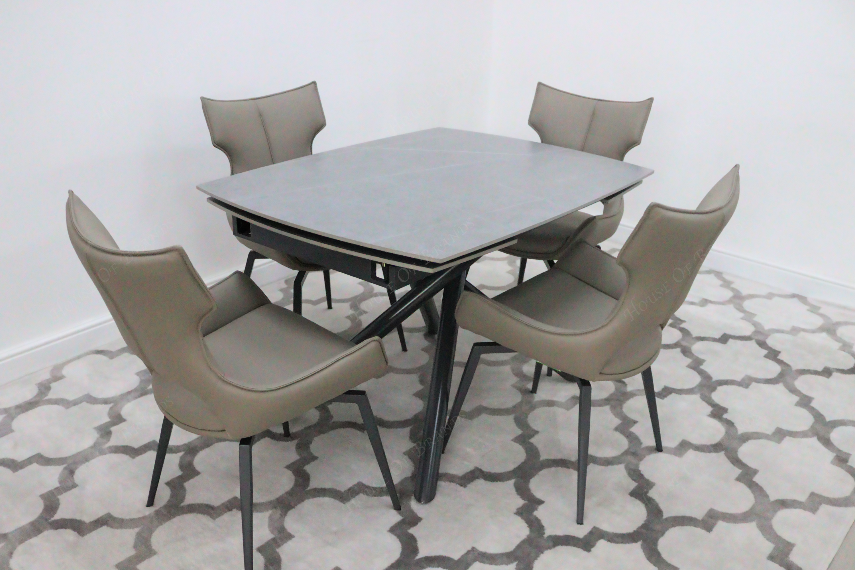 Giovanni 120-180cm Extendable Ceramic Dining Table with Taupe Rafaello Dining Chair