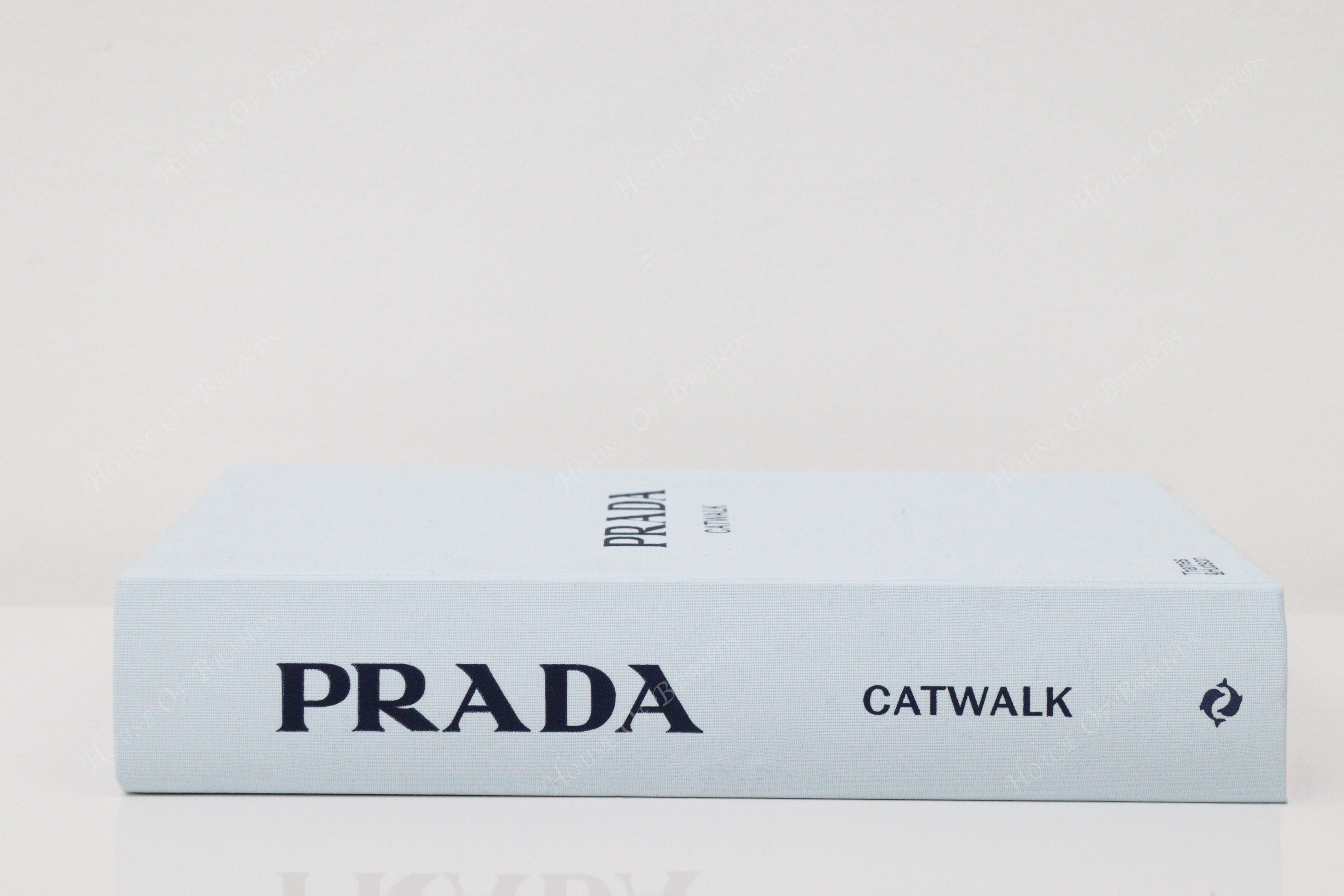 THAMES & HUDSON - Prada Catwalk - Coffee Table Book