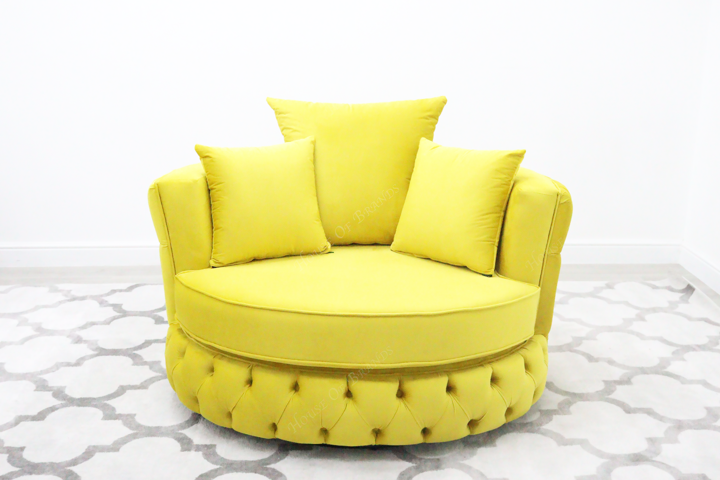 Upholstered Velvet Swivel Chair