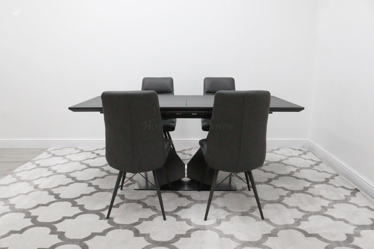 House Of Brands Windsor Extendable Table & Alanya Chairs 