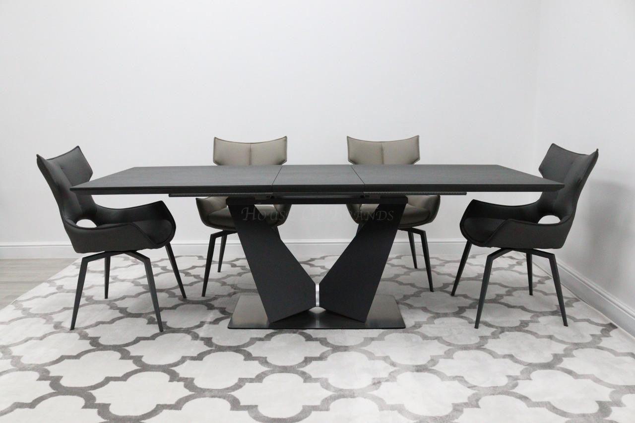 House Of Brands Windsor Extendable Table & Rennes Chairs 